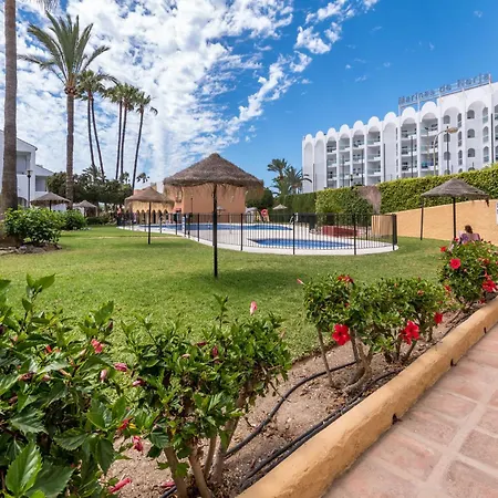 Renovated On Beachside With Pool * Nerja