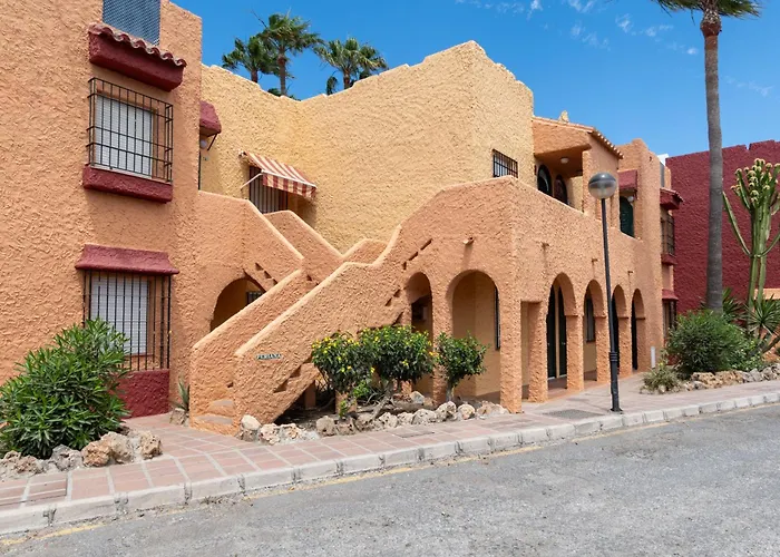 Renovated On Beachside With Pool * Nerja