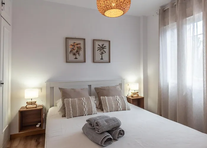 Renovated On Beachside With Pool *