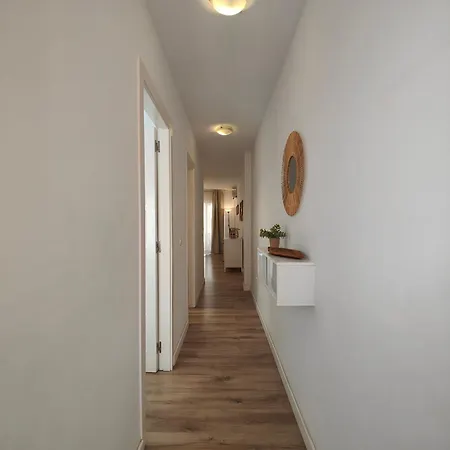 Renovated On Beachside With Pool 内尔哈