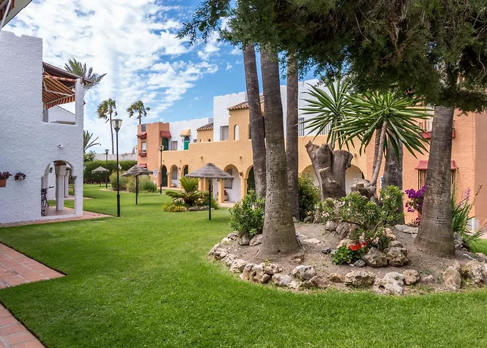 Appartement Renovated On Beachside With Pool *