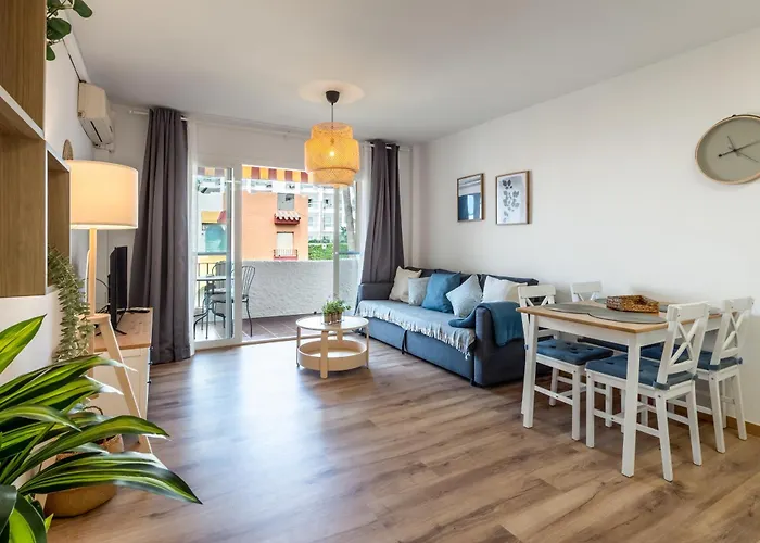 Renovated On Beachside With Pool