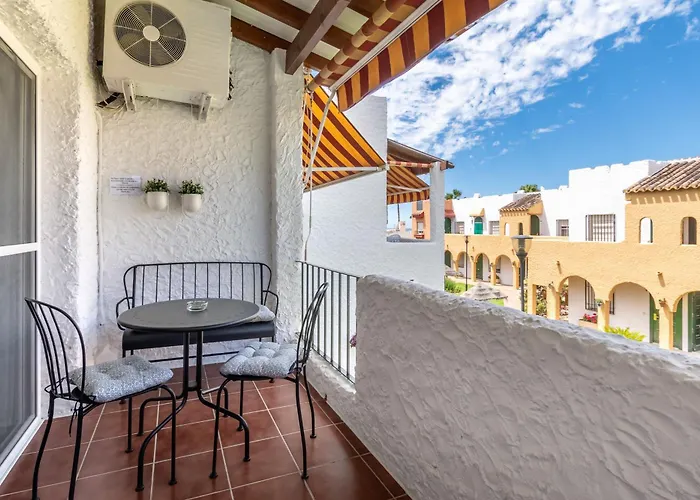 Appartement Renovated On Beachside With Pool *