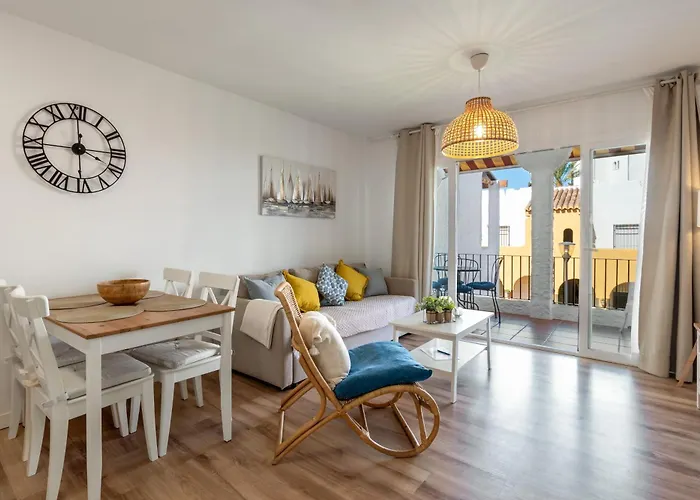 Renovated On Beachside With Pool *