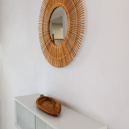 Renovated On Beachside With Pool * Nerja