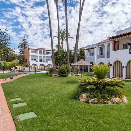 Apartment Renovated On Beachside With Pool